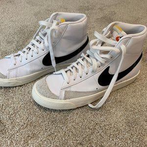 Nike Blazers MD77